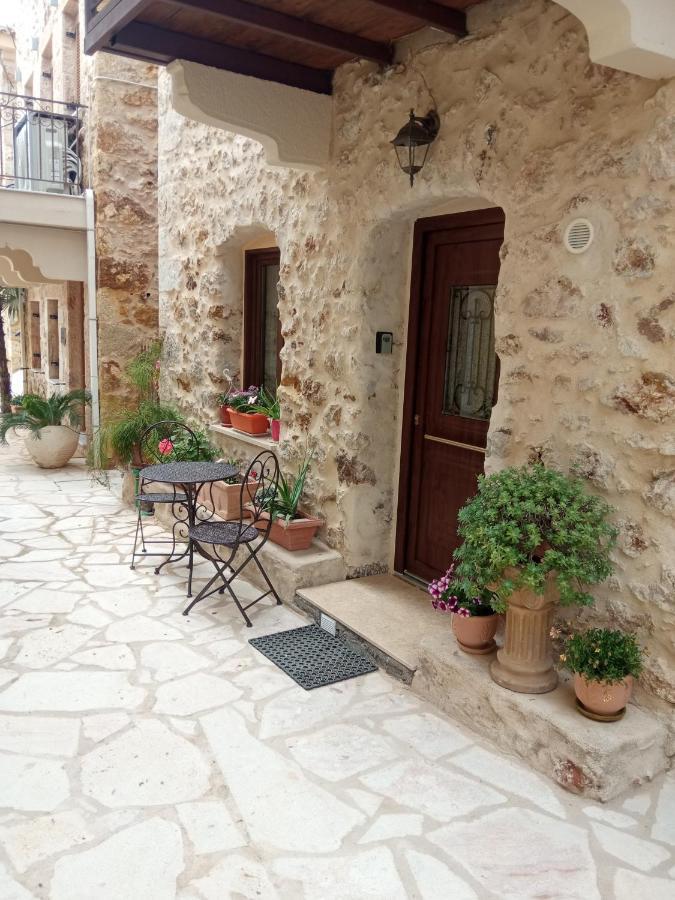 Gs Apartment Gytheio Exterior foto