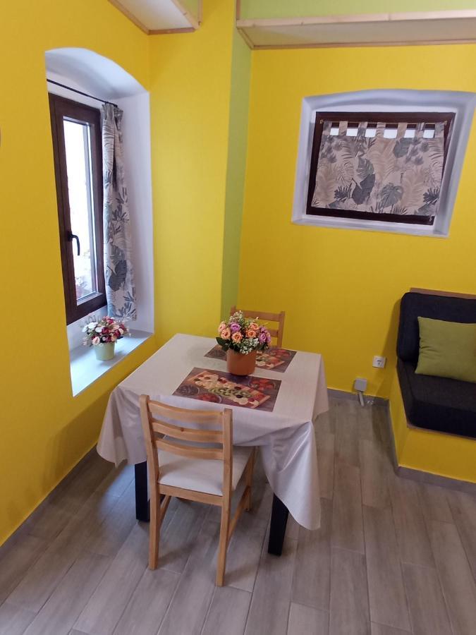 Gs Apartment Gytheio Exterior foto